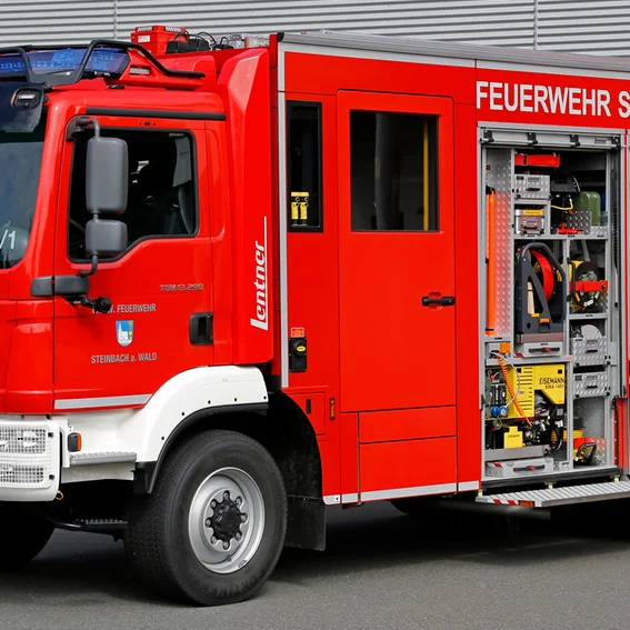 HLF_02.jpg
